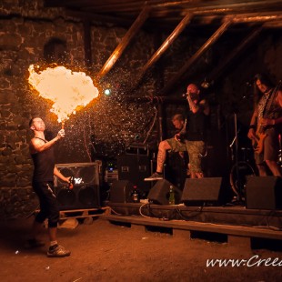 038 Benefičn&iacute; koncert na Trosk&aacute;ch 